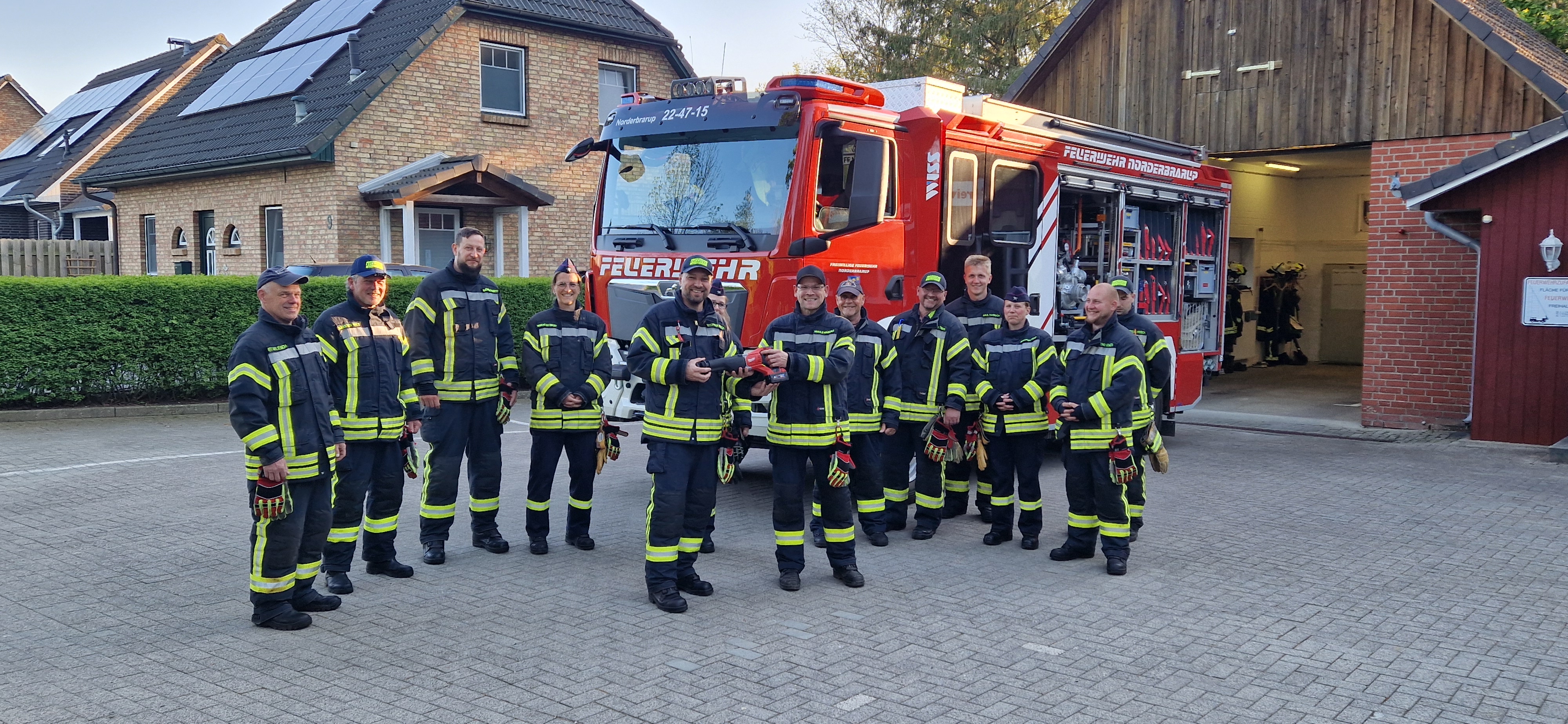 Neue Akku-Säbelsäge für die Feuerwehr