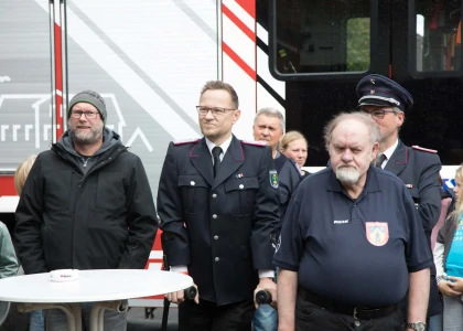 Feuerwehr Norderbrarup erhält Mehrzweckfahrzeug – Bild 16