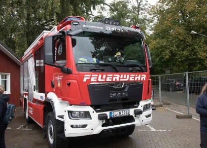 Feuerwehr Norderbrarup erhält Mehrzweckfahrzeug – Bild 19