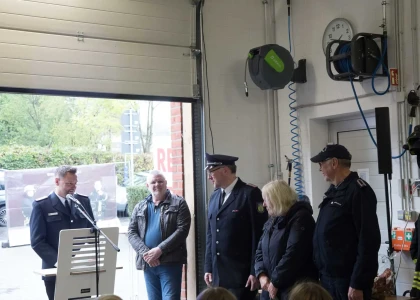 Feuerwehr Norderbrarup erhält Mehrzweckfahrzeug – Bild 31