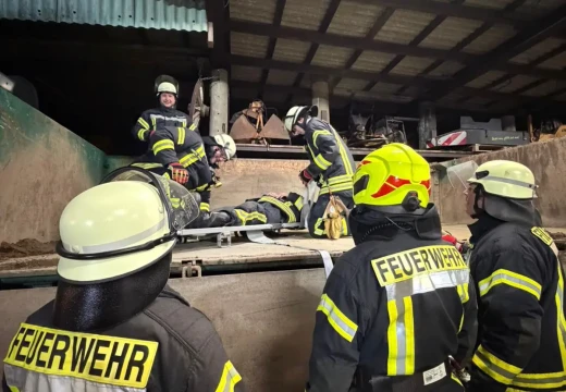 Einsatzübung mit komplexem Szenario erfolgreich gemeistert – Bild 27