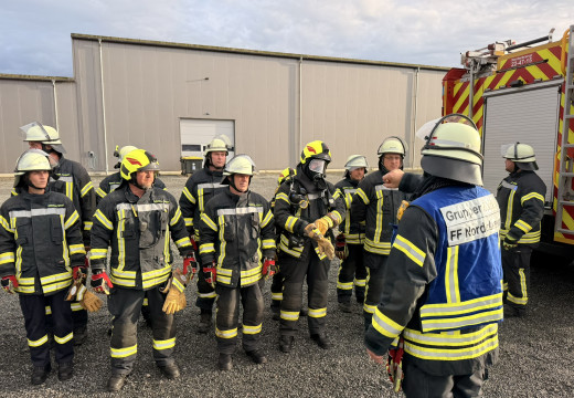 Gemeinsame Übung mit der Feuerwehr Böel bei Hans Natur – Bild 15