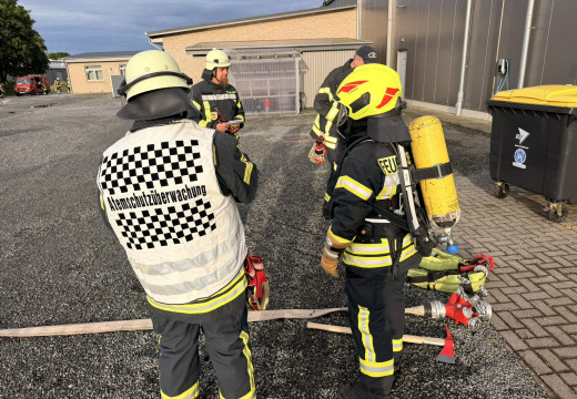 Gemeinsame Übung mit der Feuerwehr Böel bei Hans Natur – Bild 34